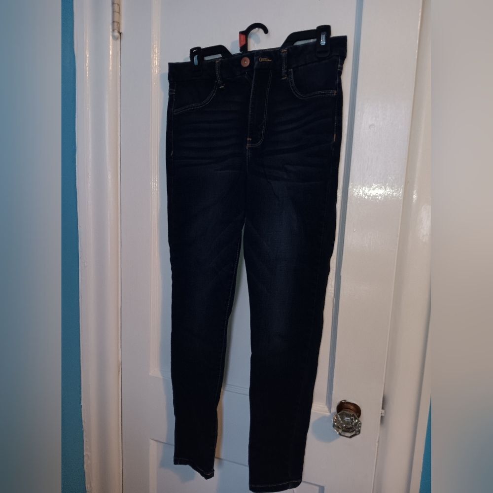 No Boundaries Super High Rise Skinny Jeans Size 11 Dark Wash Stretch